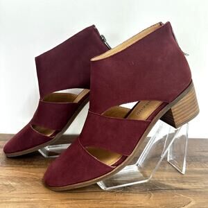 Lucky Brand Ralwan Leather Dark Red Cutout Closed Toe Bootie Heels Size 8